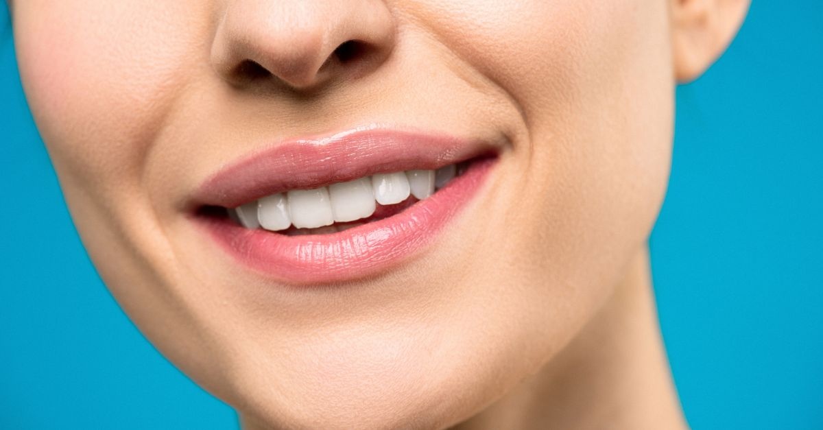 Samtweiche Lippen trotz Trockenheit: Die besten Lippenstifte für ein gepflegtes Finish