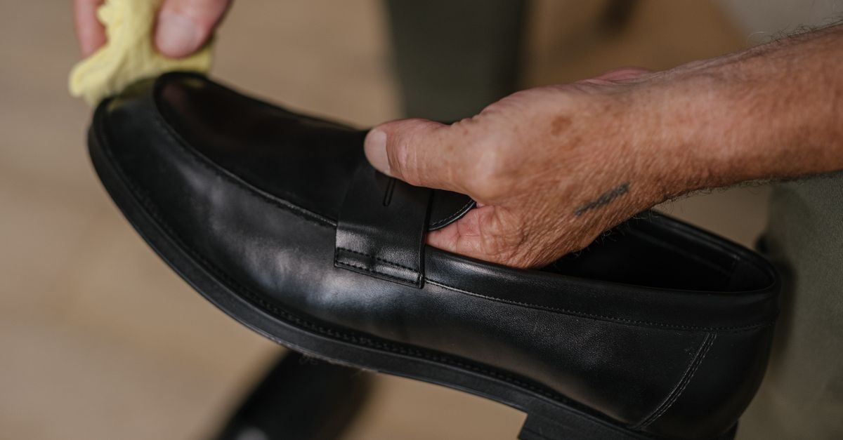 So laufen neue Lederschuhe sanft ein: Tipps für perfekten Komfort von Anfang an