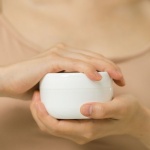 Rettung für trockene Gesichtshaut: Warum Ceramide deine Hautbarriere stärken