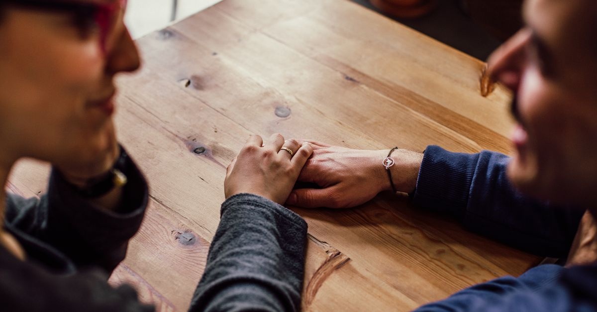 Zwischen Dating und Beziehung: So erkennst und verstehst du eine Situationship