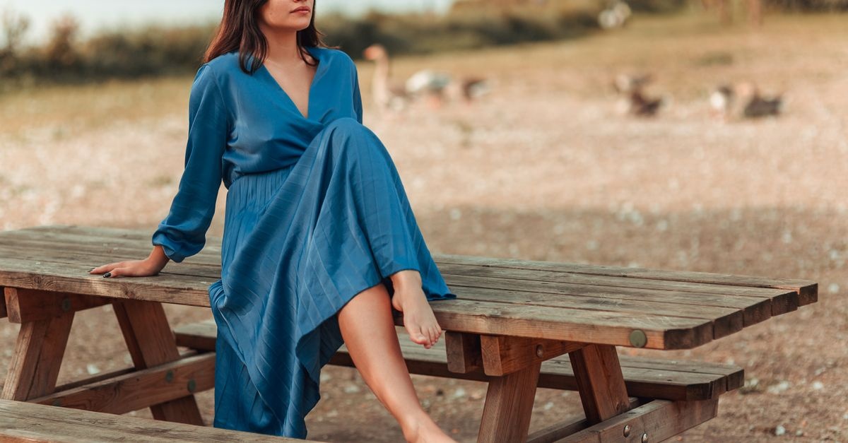 Wickel- oder Hemdblusenkleid? So findest du den perfekten Kleid-Schnitt für deinen Stil