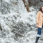 Denim trifft Kniehöhe: So stylst du Jeans und kniehohe Stiefel zum perfekten Look
